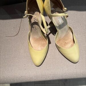Chic Yellow Heels by [Brand]